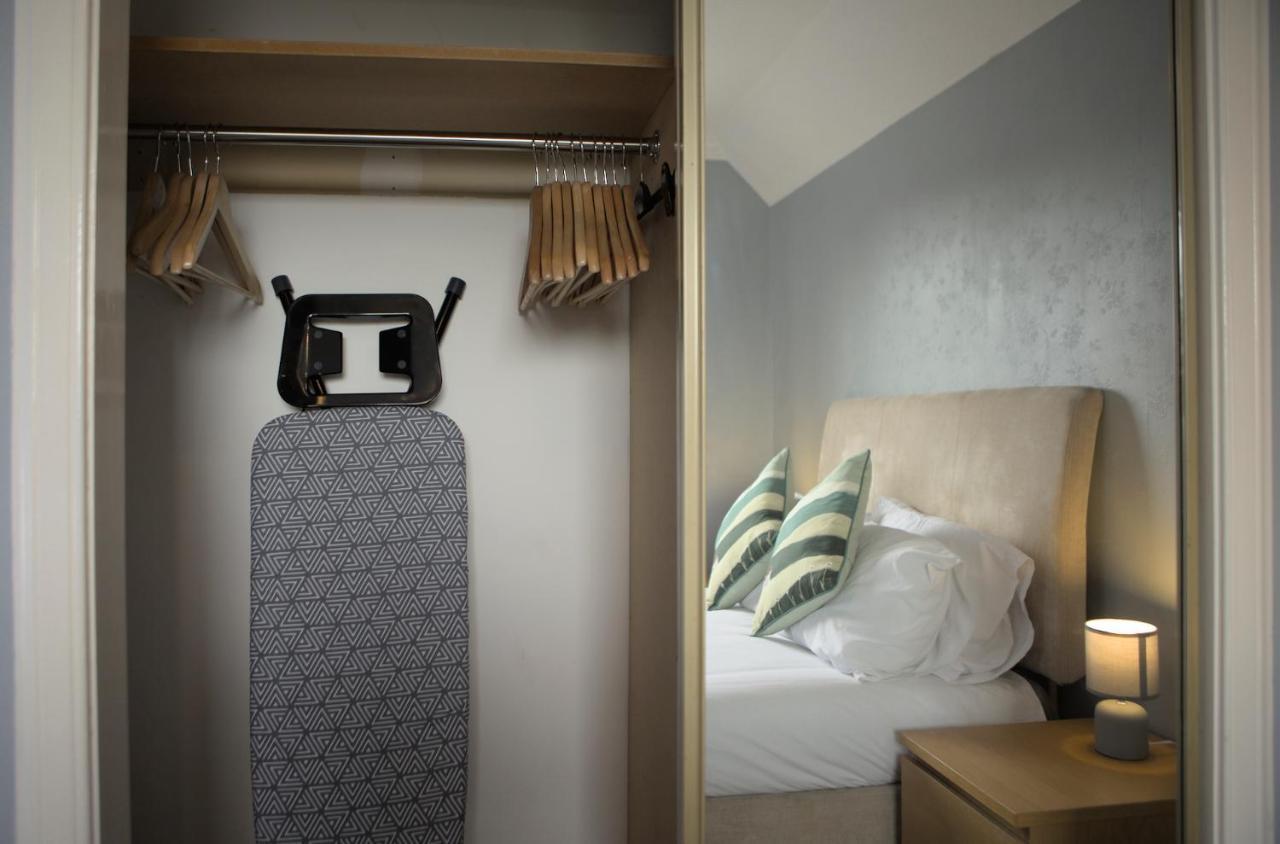 Ferienwohnung Modern 2-Bed Haven, Free Parking EDI Exterior foto